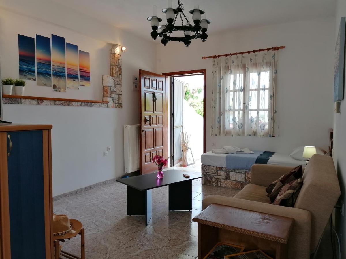 Athena'S Houses Skyros Ngoại thất bức ảnh