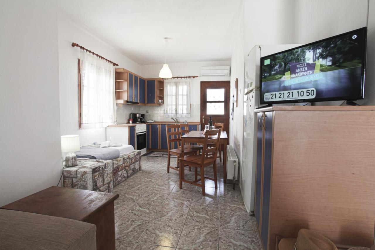 Athena'S Houses Skyros Ngoại thất bức ảnh