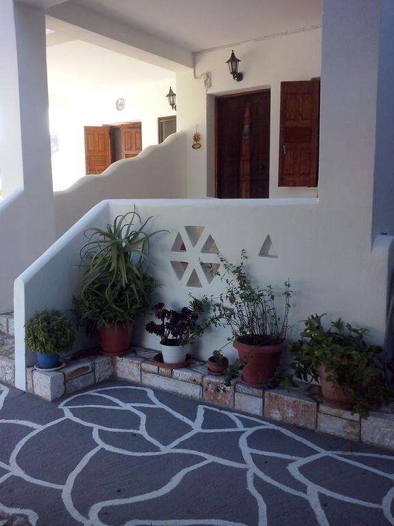 Athena'S Houses Skyros Ngoại thất bức ảnh
