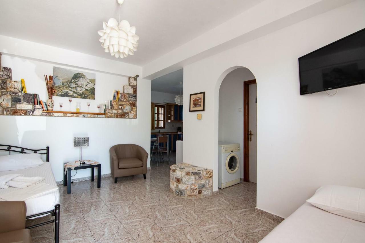 Athena'S Houses Skyros Ngoại thất bức ảnh