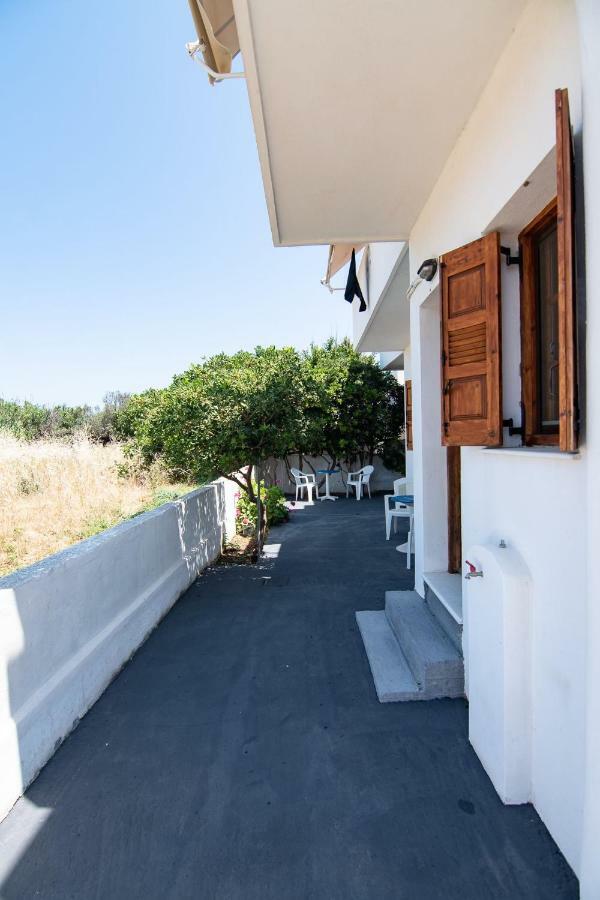 Athena'S Houses Skyros Ngoại thất bức ảnh